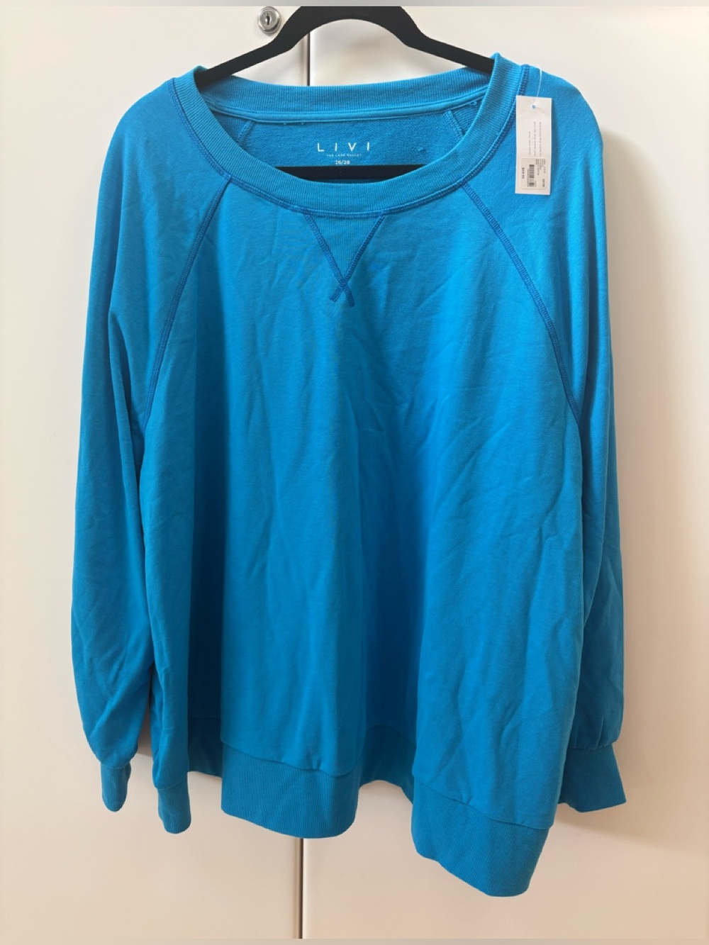 Livi Sweatshirt.  NWT